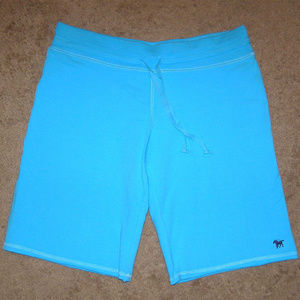 New Mandee cotton blend blue shorts M/L 10-12 cute